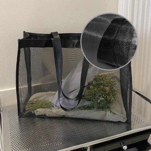 imagem mostrando uma bolsa feita com a tela para bolsa de praia
