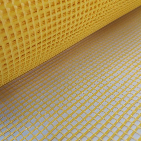 Detalhe da tela para construção civil na cor amarela